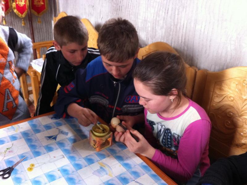 Incondeiere oua rosii 2014